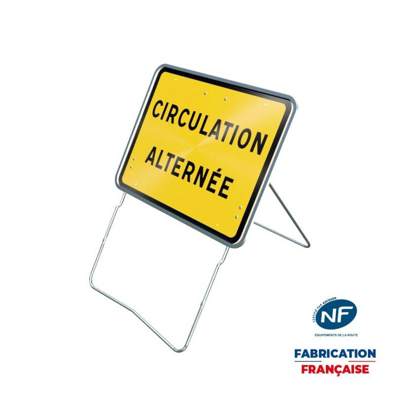 Panneau temporaire CIRCULATION ALTERNEE sur pied incliné