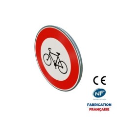 Panneau d'interdiction B9b Accès interdit aux cycles