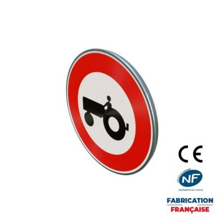 Panneau d'interdiction B9d Accès interdit aux véhicules agricoles à moteur