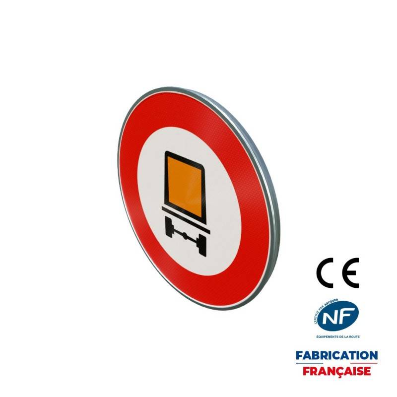 Panneau d'interdiction B18c Accès interdit aux véhicules transportant des produits de nature dangereuse