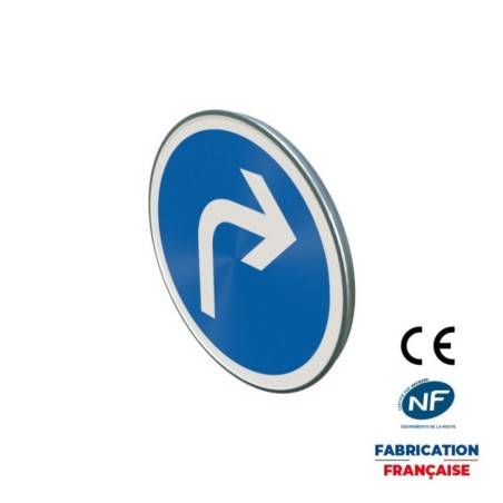 Panneau d'obligation B21c1 Annonce de direction obligatoire à droite