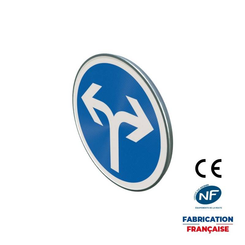 Panneau d'obligation B21e Annonce de direction obligatoire à gauche ou à droite