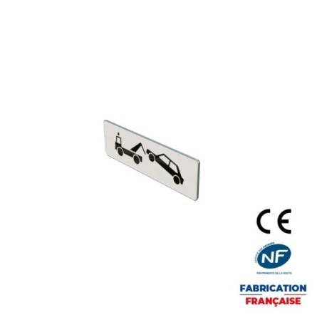 Panonceau M6a Stationnement et/ou arrêt gênant susceptible d’une mise en fourrière